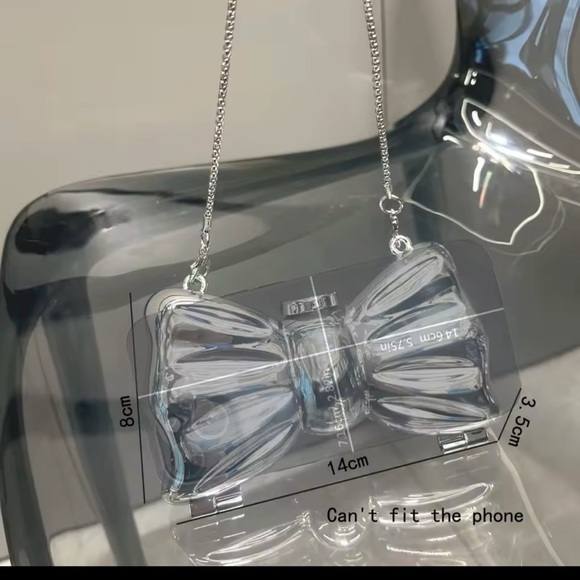 Bow Gold Luxury Clutch - Picture 7 of 12